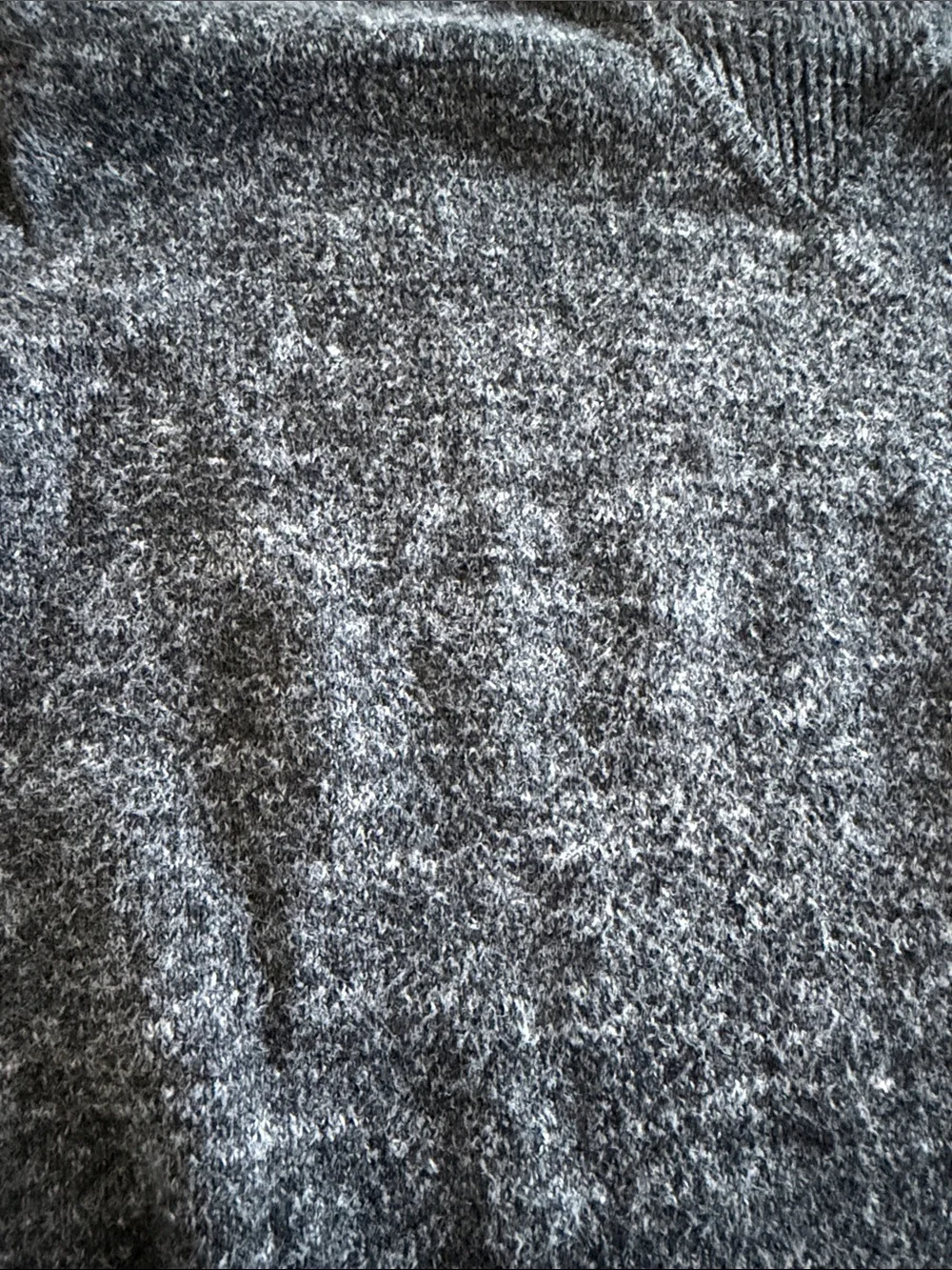 GAP Boys Size Medium Gray Sweater